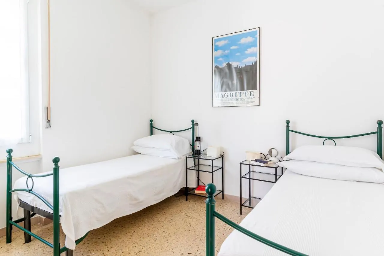 Bagni Pancaldi Lovely Apartment! 利沃诺